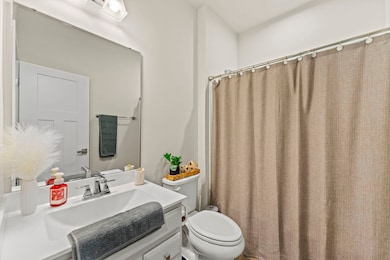 3690 Reddington Cir, Elgin, IL 60124 - photo 6