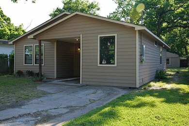 4443 Castor St, Houston, TX 77022 - photo 2