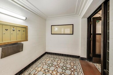 1522 E 59th St unit 2F, Chicago, IL 60637 - photo 7