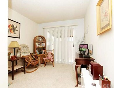 9928 1/4 Cedar St, Bellflower, CA 90706 - photo 7