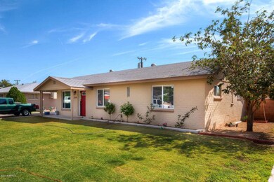 2219 W Verde Ln Phoenix AZ-large-002-Ext