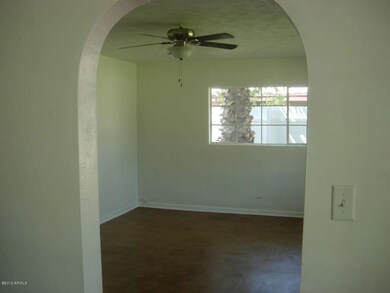 hall 053