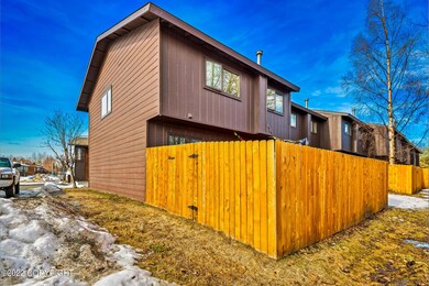 004-1901 Stonegate Cir MLS-06