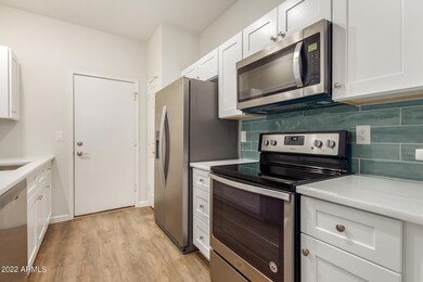 625 N Hamilton St unit 5, Chandler, AZ 85225 - photo 2