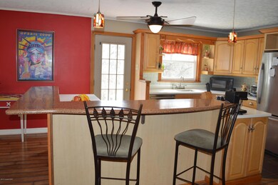 829 Gilbert Rd, Effort, PA 18330 - photo 6