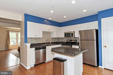 7910 Brightwind Ct, Ellicott City, MD 21043 - photo 5