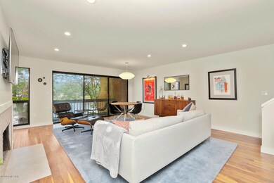 11 River Rd UNIT 112 Greenwich-large-008