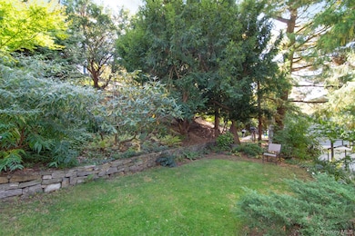 72 Magnolia Dr, Dobbs Ferry, NY 10522 - photo 7