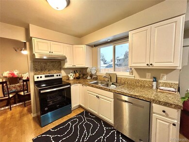 1112 S Joplin St, Aurora, CO 80017 - photo 2