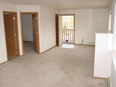 890 E 75th Ct unit C, Anchorage, AK 99518 - photo 4