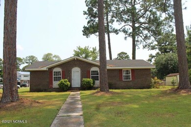 521 Winchester Rd, Jacksonville, NC 28546 - photo 2