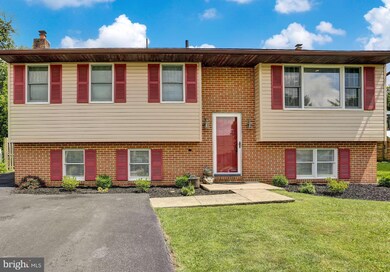 722 Tamarack Trail, Reading, PA 19607 - photo 2