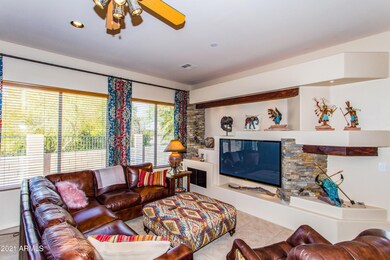 04 Living Room