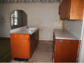 410 S Main St, Linton, IN 47441 - photo 4