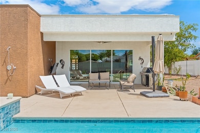 3869 Pacific St, Paradise, NV 89121 - photo 4