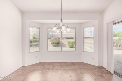 2092 E Jade Dr_6