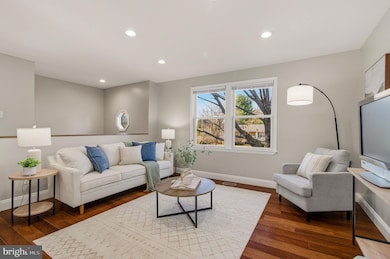 4809 Red Hill Way, Ellicott City, MD 21043 - photo 4