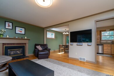 107 Roweland Ave, Delmar, NY 12054 - photo 4