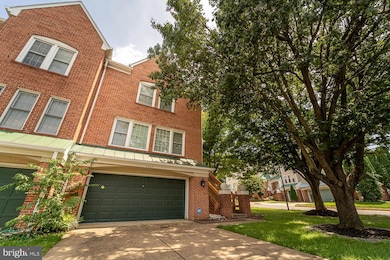 6427 Knapsack Ln, Centreville, VA 20121 - photo 3