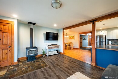 401 E Madison St, Nooksack, WA 98247 - photo 6