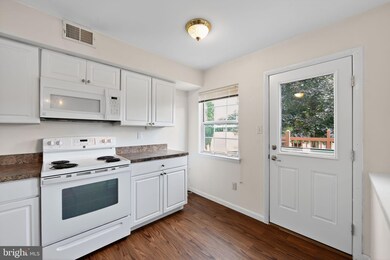 414 Devon Ct unit 481, Downingtown, PA 19335 - photo 7