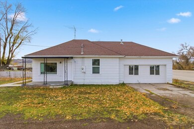 12 E 200 S, Salina, UT 84654 - photo 7