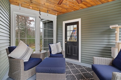 53 Asylum St, Mendon, MA 01756 - photo 5