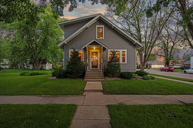 811 1st Ave NW, Austin, MN 55912 - photo 2