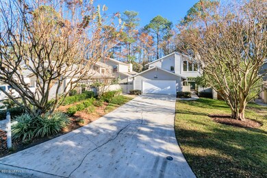 5486 Mariners Cove Dr, Jacksonville, FL 32210 - photo 2