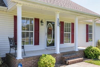 325 Cessna Ln, Shelbyville, TN 37160 - photo 4