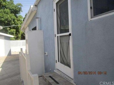 1627 E 122nd St, Los Angeles, CA 90059 - photo 3