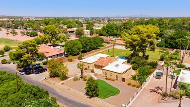 2630 W Mesquite St-large-003-002-Aerial