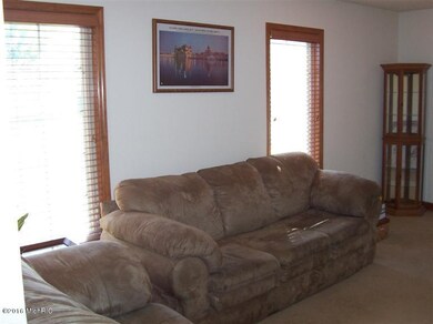29449 Saddlebred Ln unit 2, Dowagiac, MI 49047 - photo 5
