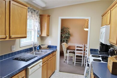 4533 Walpole Rd, High Point, NC 27265 - photo 6