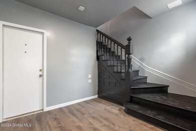 84 N Allen St unit 2, Albany, NY 12203 - photo 4