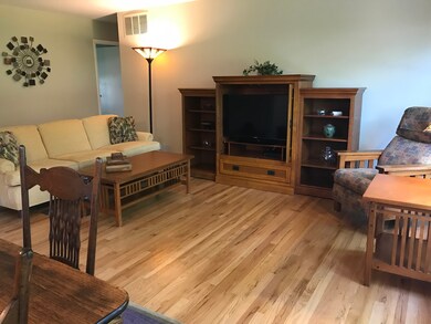 4360 Hoover St, Rolling Meadows, IL 60008 - photo 5