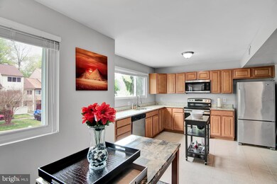 15256 Lodge Terrace, Woodbridge, VA 22191 - photo 2