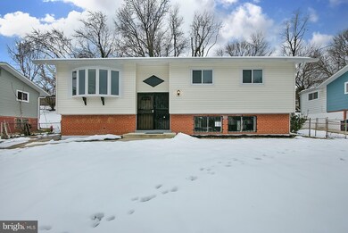 7009 Independence St, Capitol Heights, MD 20743 - photo 2