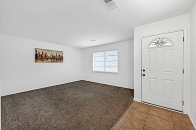 10302 Southport Dr, Houston, TX 77089 - photo 2
