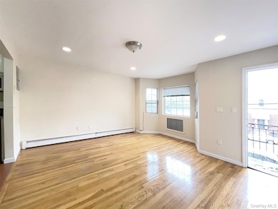 10-03 36th Ave unit 2F, Long Island City, NY 11106 - photo 2