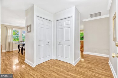 4114 Maureen Ln, Fairfax, VA 22033 - photo 7