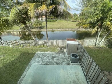 2652 Riverside Dr unit 2652, Coral Springs, FL 33065 - photo 4