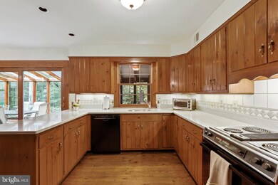 13125 Scarlet Oak Dr, Gaithersburg, MD 20878 - photo 7