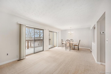 1543 Charter Oak Dr, Rochester Hills, MI 48309 - photo 6