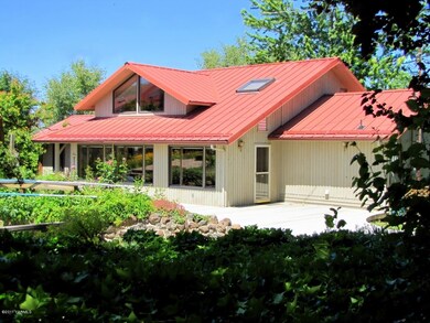 250 pioneer way 026
