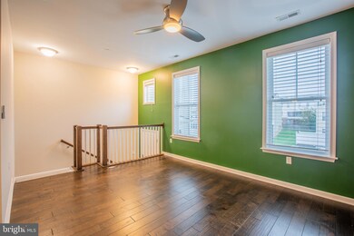 422 Woodcrest Dr SE unit 422B, Washington, DC 20032 - photo 4