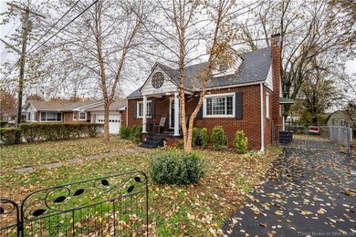 1310 E 9th St, Jeffersonville, IN 47130 - photo 2