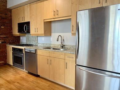 99-105 Broad St unit 4E, Boston, MA 02110 - photo 2