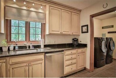 2 Virginia Rd, Maynard, MA 01754 - photo 4