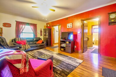 411 Anderson (7 of 22)